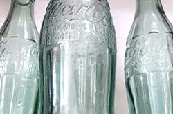 Coca-Cola-Glasflaschen von 1944
